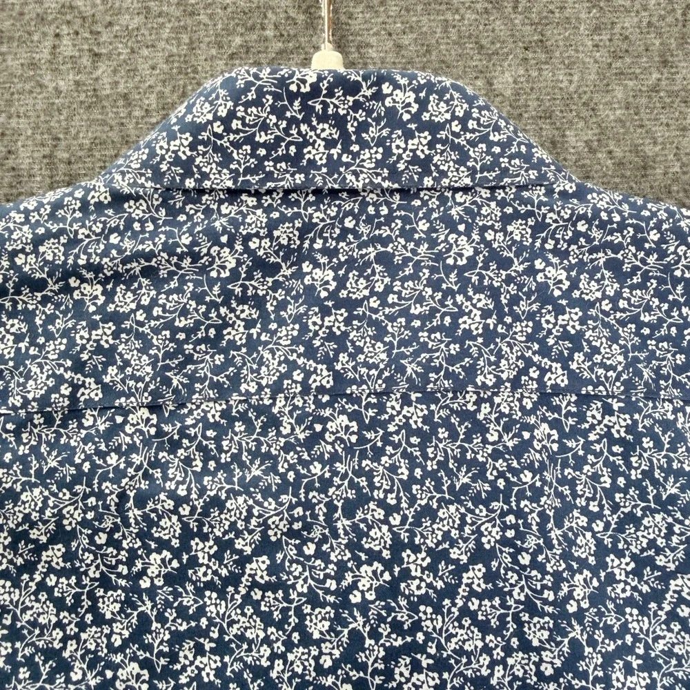 Banana Republic Button Down Mens L Blue Floral Untucked Fit Slim Fit Shirt